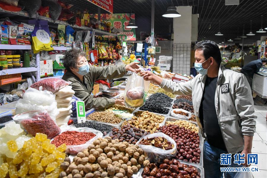 （決戰(zhàn)決勝脫貧攻堅&middot;圖文互動）（2）阿布都艾尼北上務工&ldquo;三級跳&rdquo;