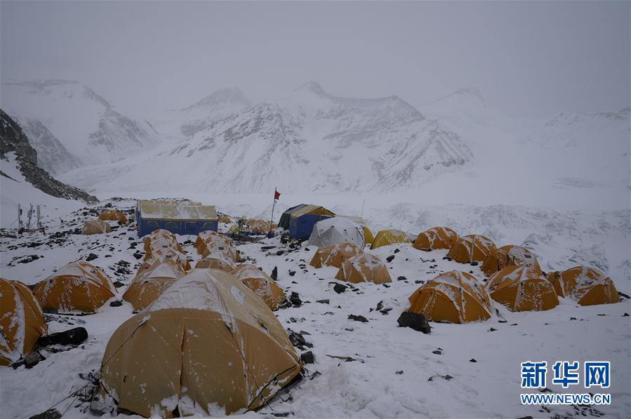 （2020珠峰高程測量&middot;圖文互動）（3）2020珠峰高程測量登山隊抵達海拔6500米的前進營地