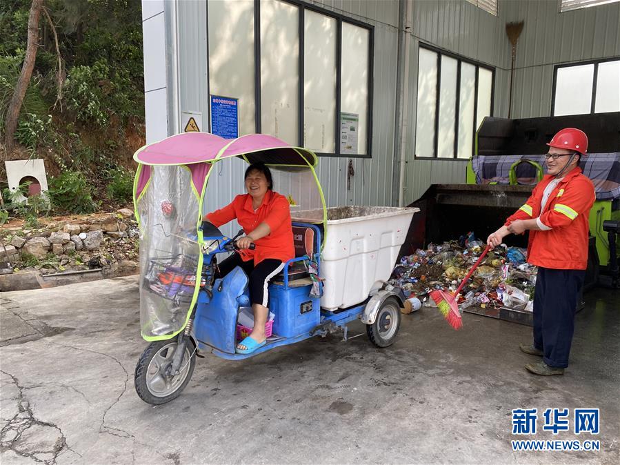 （決戰(zhàn)決勝脫貧攻堅(jiān)&middot;圖文互動(dòng)）（1）三個(gè)土家女人見證一口刀村搬遷史