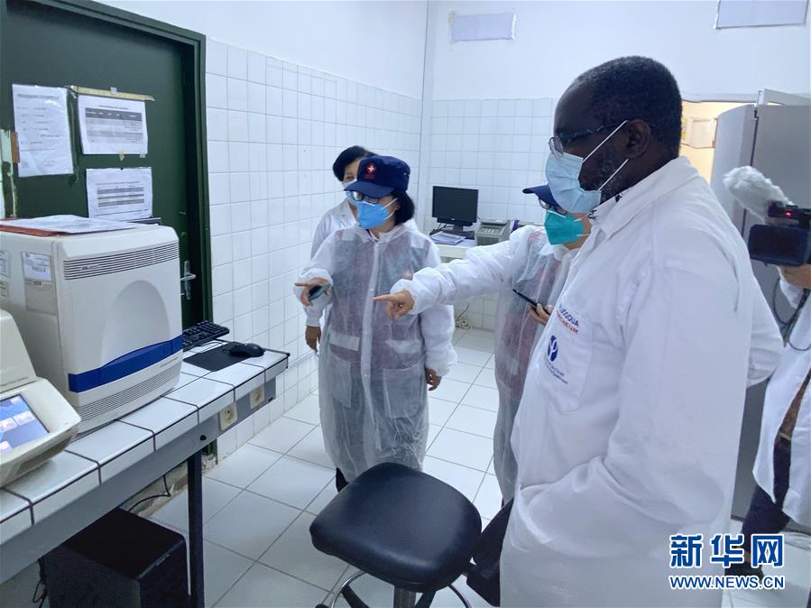 （新華全媒頭條&middot;圖文互動）（13）&ldquo;始終把人民群眾生命安全和身體健康放在第一位&rdquo;&mdash;&mdash;中國抗疫彰顯&ldquo;生命至上、人民至上&rdquo;理念