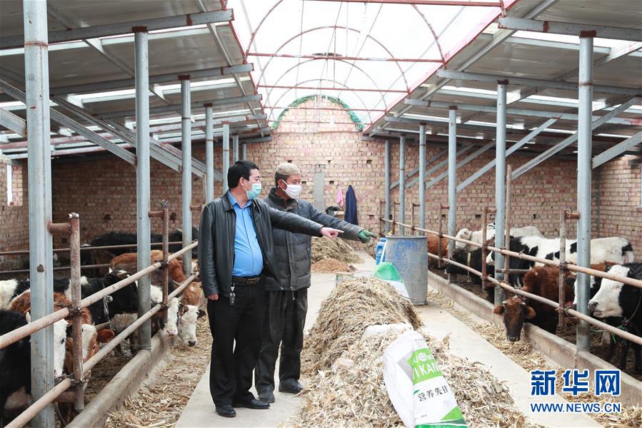 （新華全媒頭條&middot;兩會特別報(bào)道&middot;圖文互動）（5）從取得決定性成就到奪取全面勝利&mdash;&mdash;從全國兩會看決戰(zhàn)決勝脫貧攻堅(jiān)