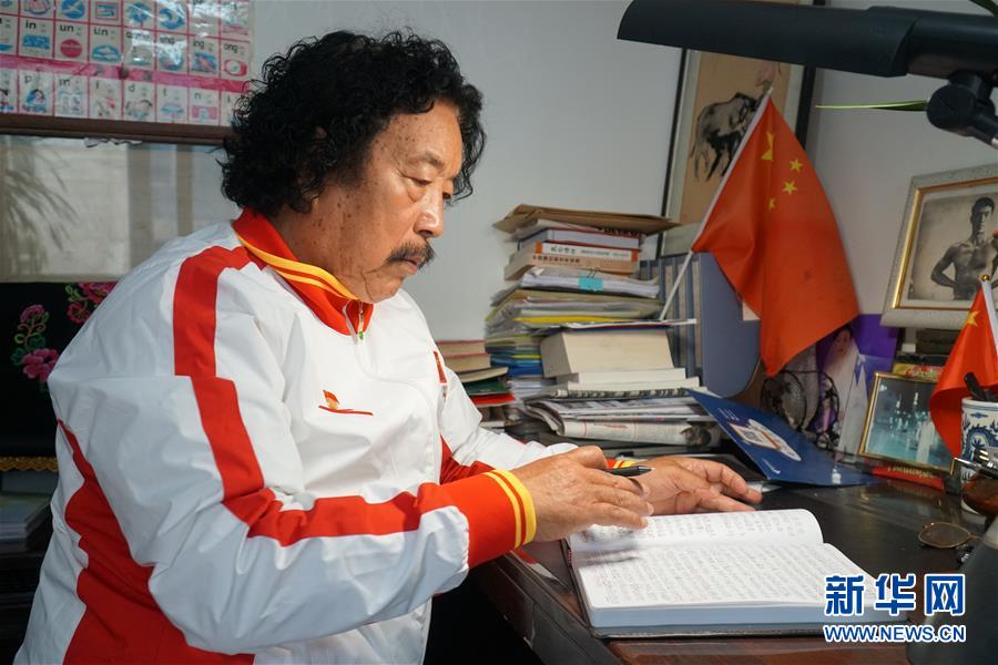 （抗疫中的真善美&middot;圖文互動(dòng)）75歲老人的戰(zhàn)&ldquo;疫&rdquo;正能量