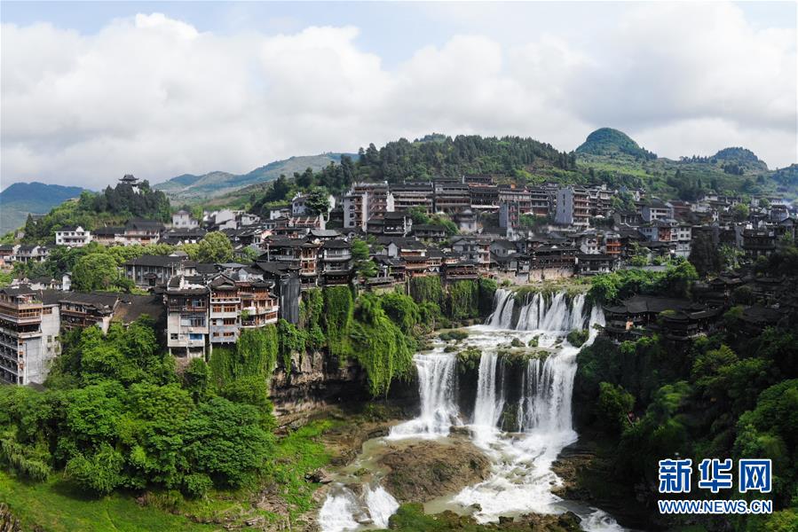 （圖文互動(dòng)）（1）美了鄉(xiāng)村 富了山民&mdash;&mdash;湖南崛起一批文旅特色小鎮(zhèn)