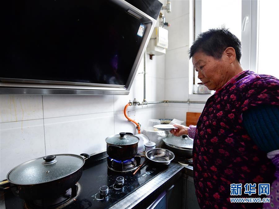 （新華全媒頭條&middot;圖文互動(dòng)）（7）兜底線&middot;織密網(wǎng)&middot;建機(jī)制&mdash;&mdash;西寧織密社會(huì)救助網(wǎng)絡(luò)