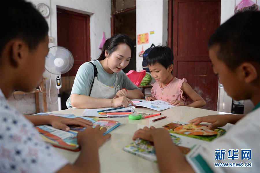 （圖文互動(dòng)）（3）湘南深山，堅(jiān)守扶貧一線的黨員之家