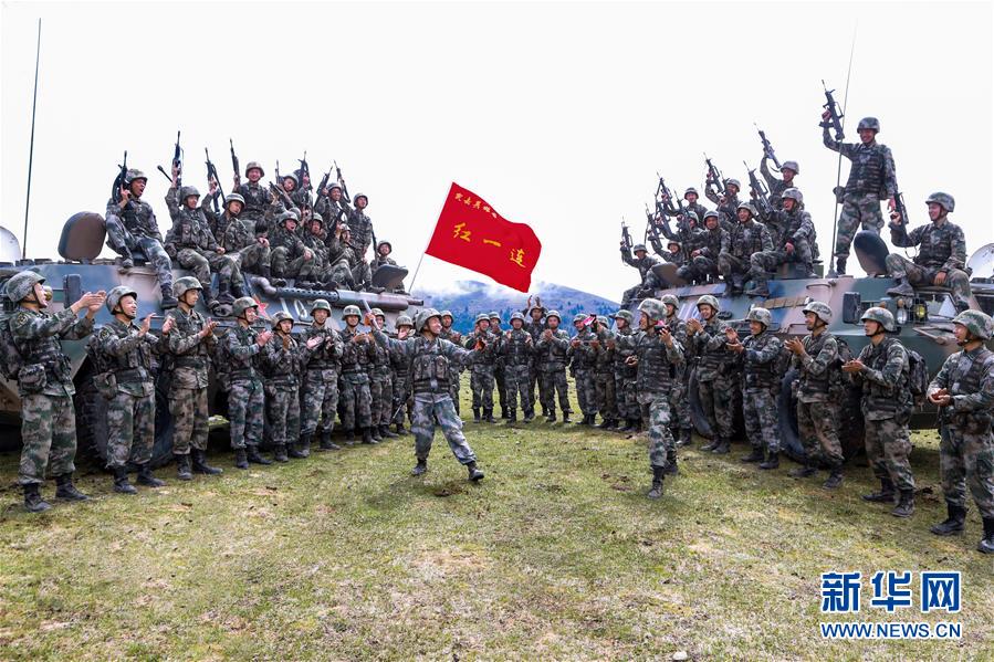 （圖文互動）（2）用優(yōu)良傳統(tǒng)砥礪打贏硬功&mdash;&mdash;陸軍第83集團(tuán)軍某旅紅一連傳承紅色基因鍛造強(qiáng)軍戰(zhàn)斗堡壘記事
