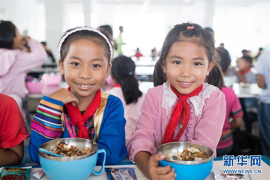 （新華全媒頭條&middot;圖文互動）（11）&ldquo;美麗的中國夢屬于你們&rdquo;&mdash;&mdash;以習(xí)近平同志為核心的黨中央關(guān)心少年兒童工作紀實