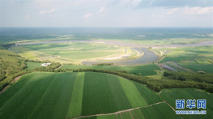 （在習近平新時代中國特色社會主義思想指引下&mdash;&mdash;新時代新作為新篇章&middot;習近平總書記關切事&middot;圖文互動）（2）食為政首&mdash;&mdash;穩(wěn)住農(nóng)業(yè)基本盤增添發(fā)展底氣