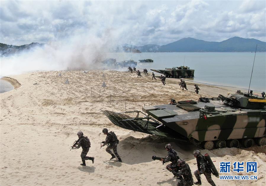 （圖文互動(dòng)）（3）戰(zhàn)旗獵獵鑄忠魂&mdash;&mdash;陸軍第74集團(tuán)軍某旅&ldquo;硬骨頭六連&rdquo;鍛造全面過(guò)硬連隊(duì)紀(jì)實(shí)