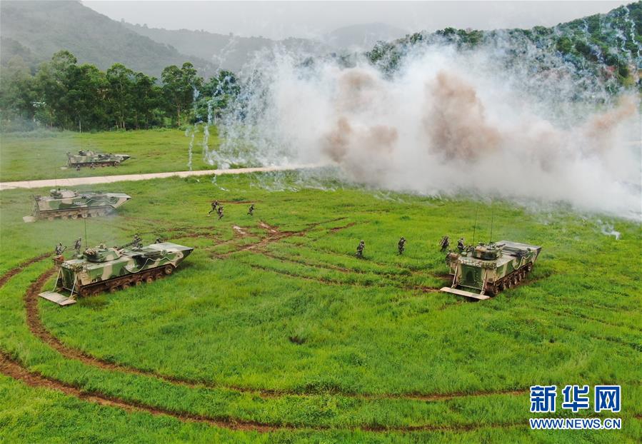 （圖文互動(dòng)）（4）戰(zhàn)旗獵獵鑄忠魂&mdash;&mdash;陸軍第74集團(tuán)軍某旅&ldquo;硬骨頭六連&rdquo;鍛造全面過(guò)硬連隊(duì)紀(jì)實(shí)