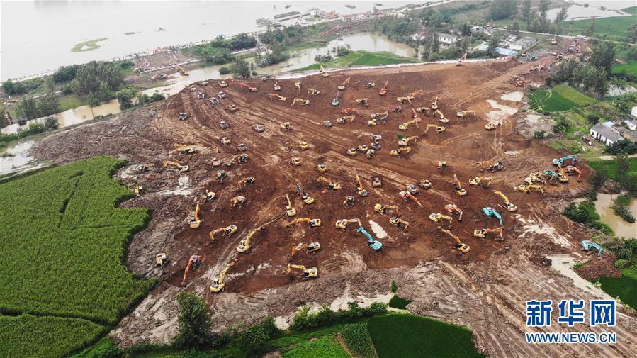 （新華全媒頭條&middot;圖文互動(dòng)）（8）筑起共御水患的鋼鐵長堤&mdash;&mdash;戰(zhàn)洪一線的&ldquo;干群關(guān)系新答卷&rdquo;