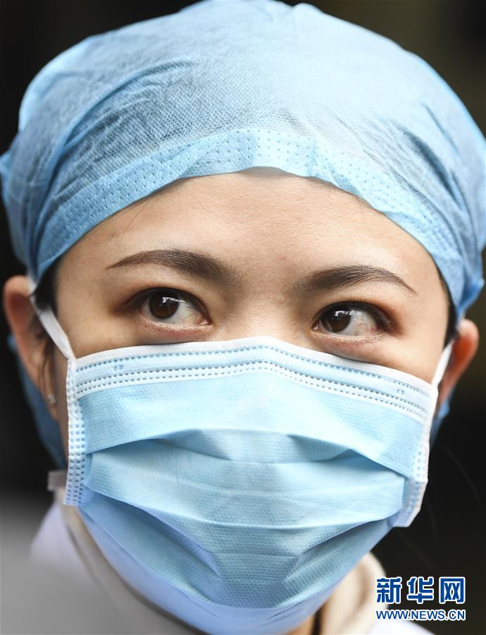 （新華全媒頭條&middot;圖文互動）（9）以仁心仁術(shù)造福人民&mdash;&mdash;寫在第三個中國醫(yī)師節(jié)之際