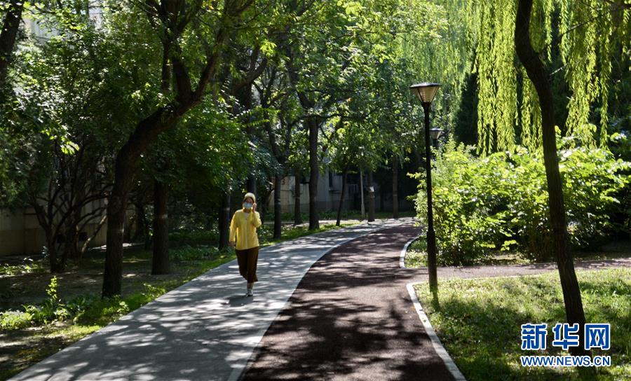 （總書記推動(dòng)的改革身邊事&middot;文化改革篇）（3）特寫：&ldquo;生活便利了，環(huán)境變美了，人也舒心了&rdquo; &mdash;&mdash;感受基層文明實(shí)踐站里的惠民服務(wù)