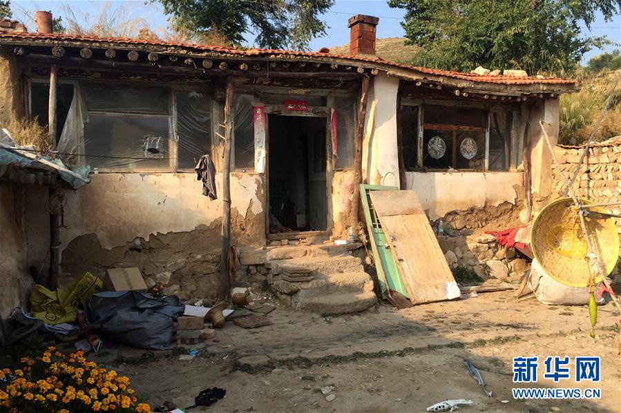 （新華全媒頭條&middot;圖文互動(dòng)）（10）黃土地上向陽(yáng)花開&mdash;&mdash;來(lái)自山西深度貧困地區(qū)的脫貧故事