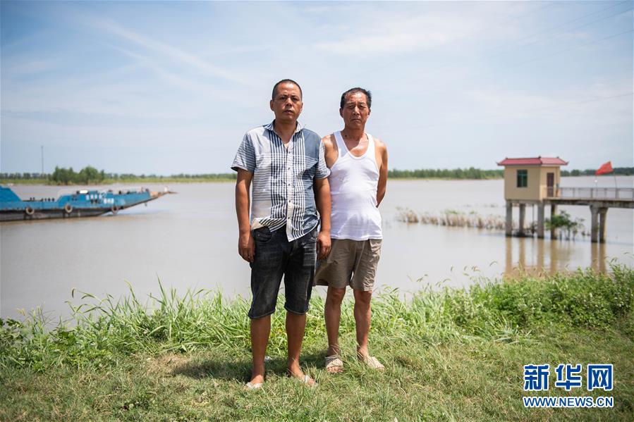 （新華全媒頭條&middot;圖文互動(dòng)）（1）&ldquo;洪線&rdquo;逆險(xiǎn)守家國&mdash;&mdash;抗洪一線的凡人星光