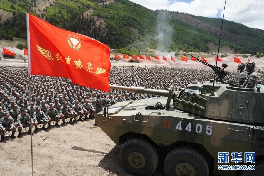 （圖文互動）（1）擎起先輩的旗幟&mdash;&mdash;走進第77集團軍&ldquo;金剛鉆&rdquo;紅軍旅