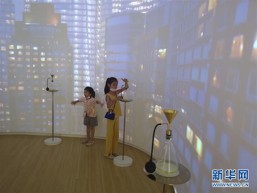 （在習(xí)近平新時(shí)代中國特色社會(huì)主義思想指引下&mdash;&mdash;新時(shí)代新作為新篇章&middot;習(xí)近平總書記關(guān)切事&middot;圖文互動(dòng)）（5）消費(fèi)回暖市聲新&mdash;&mdash;內(nèi)需動(dòng)力不斷釋放的市場觀察