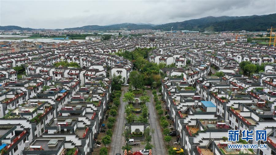 （走向我們的小康生活&middot;圖文互動）（1）&ldquo;云南第一村&rdquo;，共同富裕為什么能？
