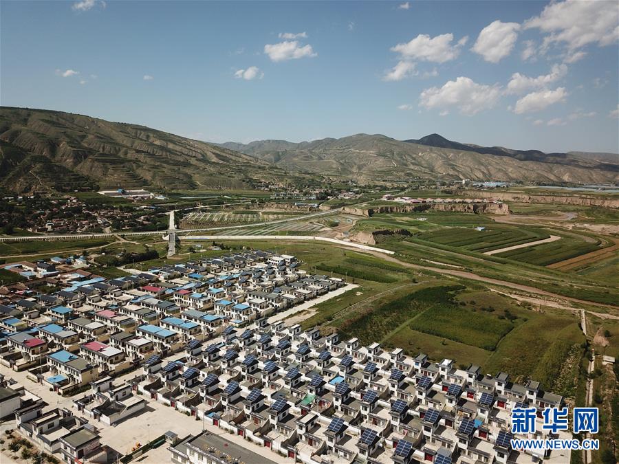 （新華全媒頭條&middot;走向我們的小康生活&middot;圖文互動）（2）&ldquo;苦甲&rdquo;不再，&ldquo;甘味&rdquo;綿長&mdash;&mdash;脫貧攻堅的甘肅味道