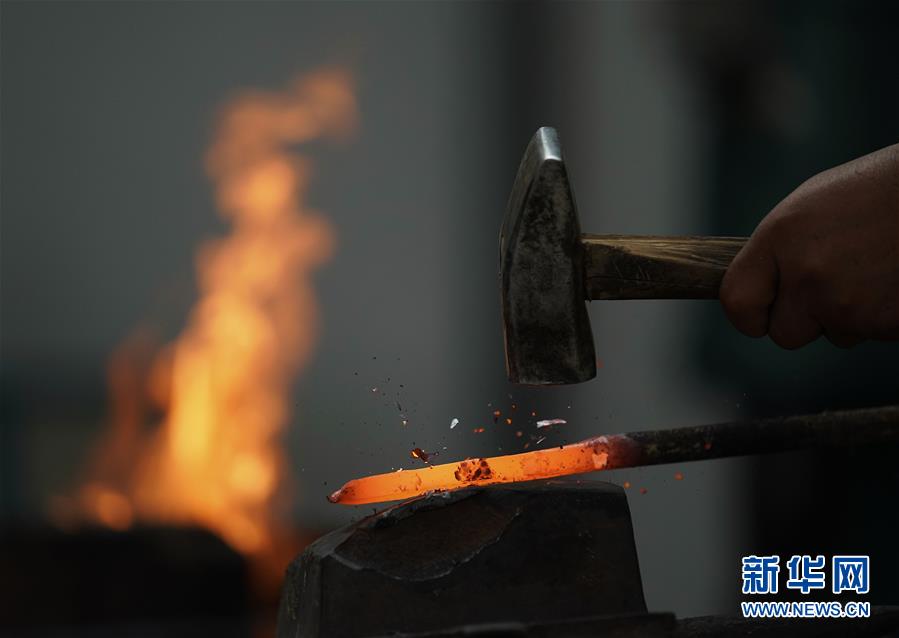 （走向我們的小康生活&middot;決戰(zhàn)決勝脫貧攻堅(jiān)&middot;圖文互動(dòng)）（2）甘青交界處的跨越&mdash;&mdash;保安族、撒拉族的脫貧故事