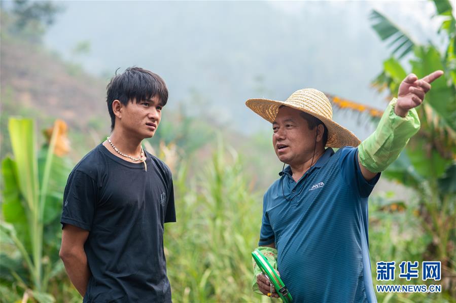 (新華全媒頭條·決戰(zhàn)決勝脫貧攻堅(jiān)·督戰(zhàn)未摘帽貧困縣·圖文互動)(15)脫貧的歌聲——云南直過民族和人口較少民族共入新時代