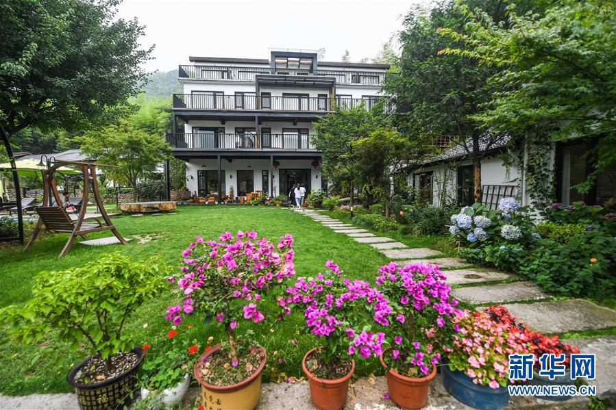 （新華全媒頭條&middot;圖文互動）（6）&ldquo;綠&rdquo;從天目盎然出&mdash;&mdash;湖州做好&ldquo;六穩(wěn)&rdquo;工作落實&ldquo;六保&rdquo;任務新觀察