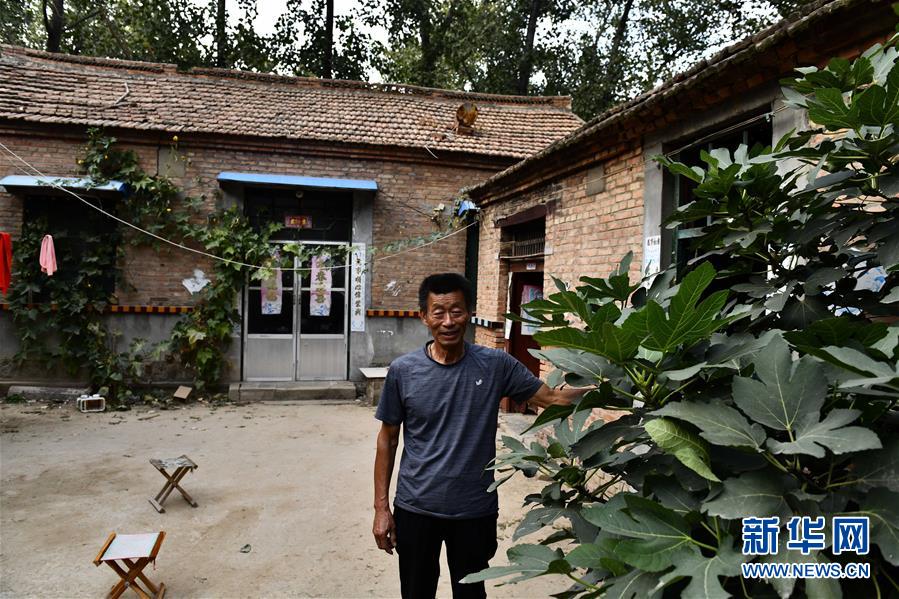（決戰(zhàn)決勝脫貧攻堅(jiān)&middot;圖文互動）（4）&ldquo;灘里人&rdquo;陳百藏的&ldquo;蓋房&rdquo;記