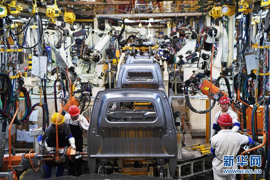 （新華全媒頭條&middot;聚焦三季度經(jīng)濟&middot;圖文互動）（2）逐季轉(zhuǎn)好 穩(wěn)定復蘇&mdash;&mdash;透視中國經(jīng)濟&ldquo;三季報&rdquo;