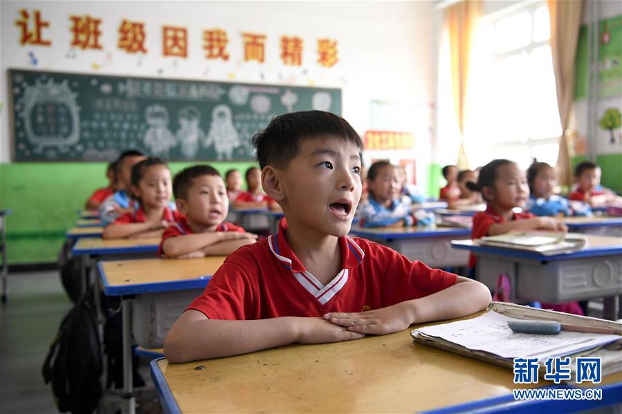 (新華全媒頭條·百萬大移民·圖文互動(dòng))(5)從大山深處到大河之畔——寧夏持續(xù)移民百萬“拔窮根”啟示