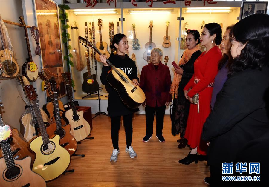 (全面建成小康社會“百城千縣萬村調研行”·圖文互動)(3)河北周窩:“音樂小鎮(zhèn)”奏響鄉(xiāng)村振興協奏曲