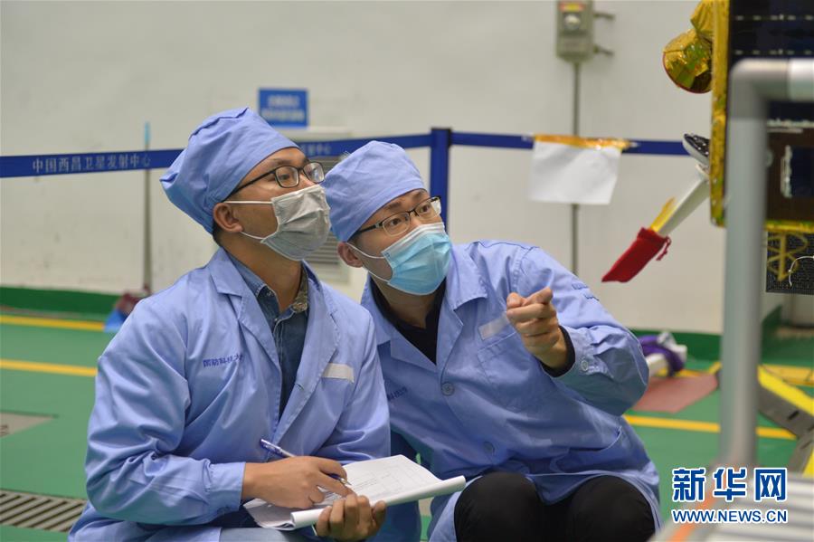 （在習(xí)近平強軍思想指引下&middot;我們在戰(zhàn)位報告&middot;圖文互動）（3）向著未來戰(zhàn)場沖鋒&mdash;&mdash;國防科技大學(xué)科研創(chuàng)新記事