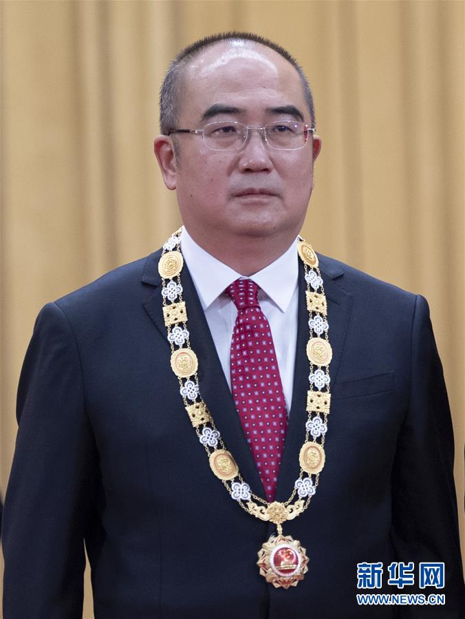 （抗疫先進事跡&middot;圖文互動）（1）張定宇：疫情&ldquo;暴風眼&rdquo;里，&ldquo;漸凍&rdquo;之軀與時間賽跑