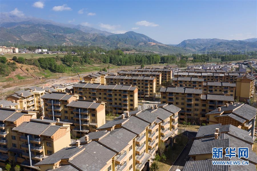 （新華全媒頭條&middot;兩會特別報道&middot;圖文互動）（3）從取得決定性成就到奪取全面勝利&mdash;&mdash;從全國兩會看決戰(zhàn)決勝脫貧攻堅