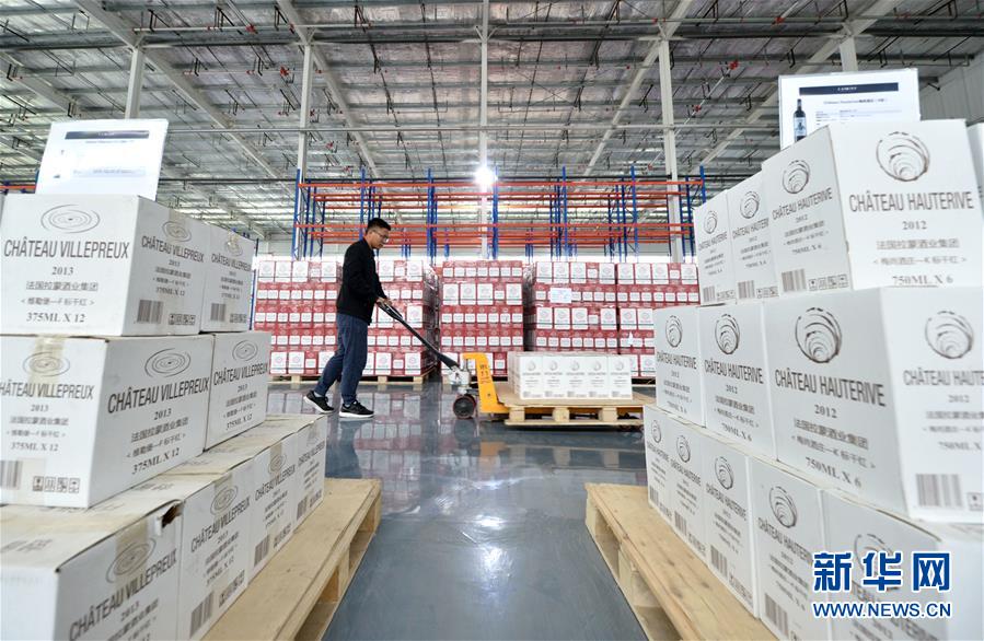 (新華全媒頭條·兩會(huì)精神看落實(shí)·圖文互動(dòng))(3)培育新機(jī) 開辟新局——落實(shí)全國(guó)兩會(huì)精神激發(fā)經(jīng)濟(jì)發(fā)展新動(dòng)能述評(píng)