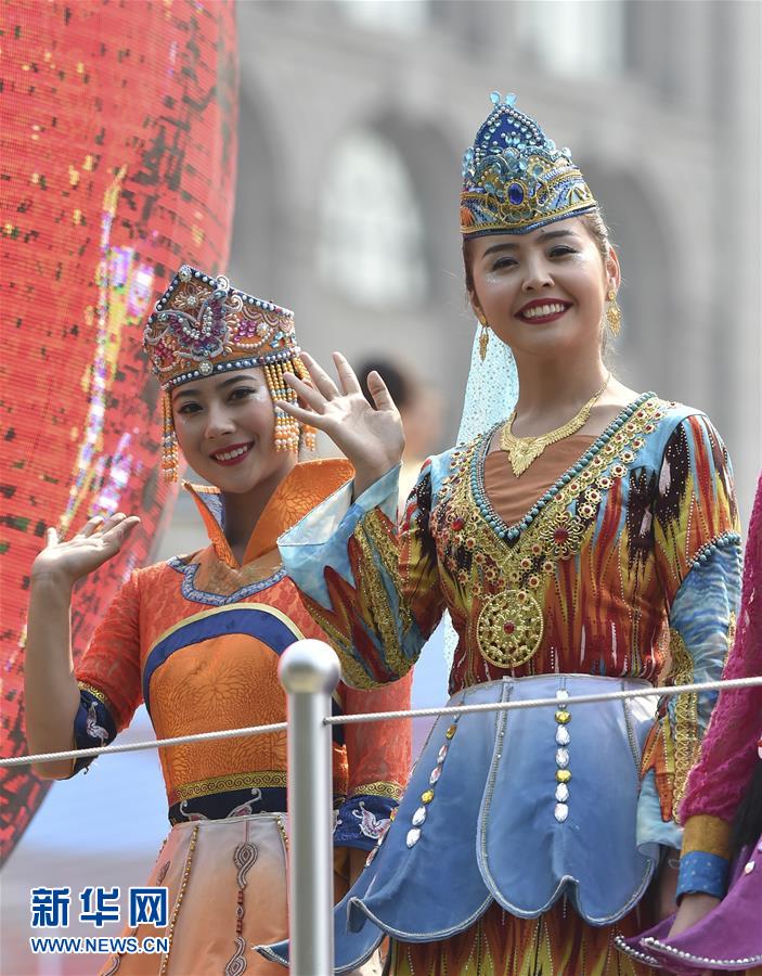 （國慶70周年&middot;慶祝大會）慶祝中華人民共和國成立70周年大會在京隆重舉行