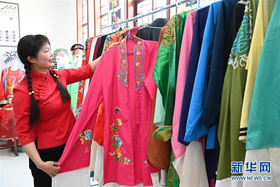 （新華全媒頭條&middot;圖文互動(dòng)）（3）沿著習(xí)近平總書記考察時(shí)的&ldquo;非遺&rdquo;足跡