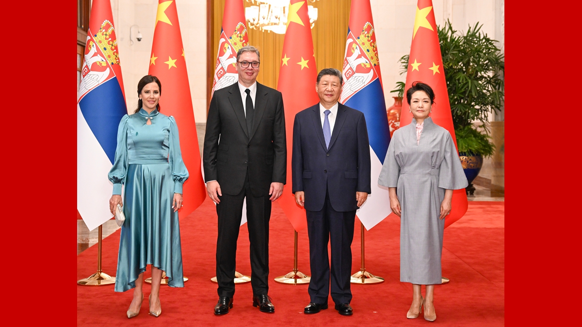 習(xí)近平同塞爾維亞總統(tǒng)武契奇會(huì)談