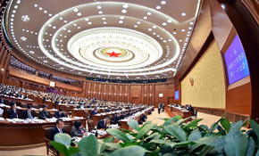 十二屆全國人大常委會第十一次會議在京舉行