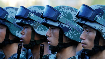 &ldquo;雁門(mén)關(guān)伏擊戰(zhàn)英雄連&rdquo;集結(jié)后演練