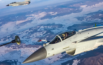 2017軍旅影像：這一年，中國戰(zhàn)機很忙