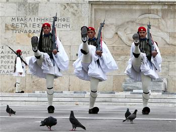 總統(tǒng)衛(wèi)隊&mdash;&mdash;雅典市中心的獨特風(fēng)景
