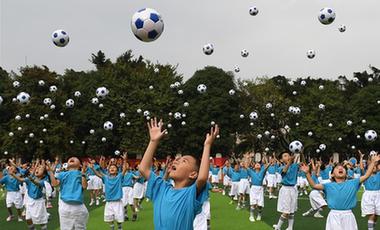 到校園去！國產(chǎn)體育品牌的&ldquo;市場下沉&rdquo;之路走得順暢嗎？