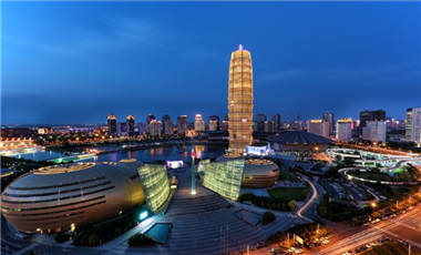 馬拉松城市觀察| 一場馬拉松，讓鄭州這個龍頭高高揚起