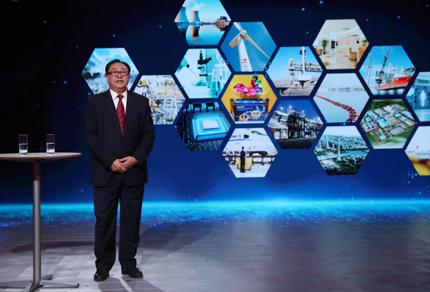 通過轉(zhuǎn)型，使我們的投資更多地滿足國家戰(zhàn)略的需要，真正做到&ldquo;為國而投&rdquo;