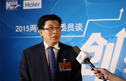 &ldquo;面對這種新型的、農業(yè)轉型的項目，政府各級部門也都在研究怎么落實，還有很多細節(jié)上的問題。&rdquo;