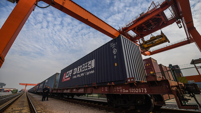 新華微評&middot;學習筆談：這個&ldquo;世界市場&rdquo;，潛力硬核！