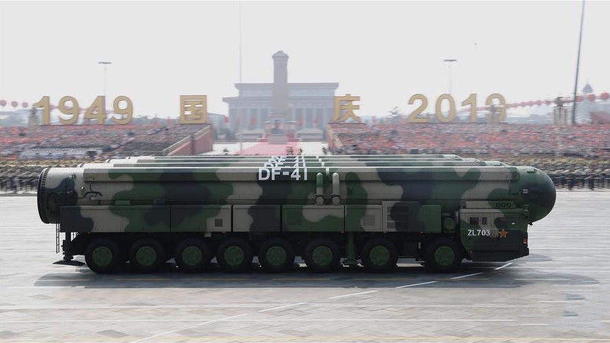 300秒回顧國慶70周年大閱兵！東風-41、殲-20震撼亮相