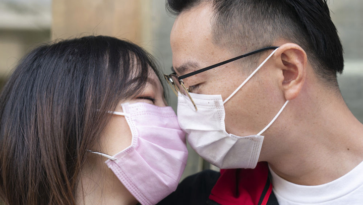 武漢新婚夫妻：經(jīng)此一疫，更懂家的分量