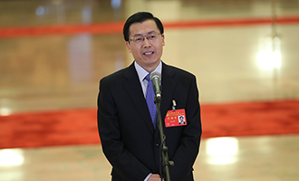 王立平代表接受采訪(fǎng)