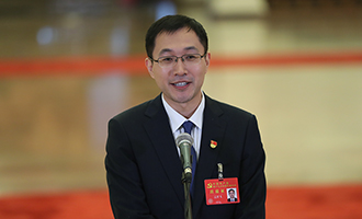 孟祥飛代表接受采訪(fǎng)